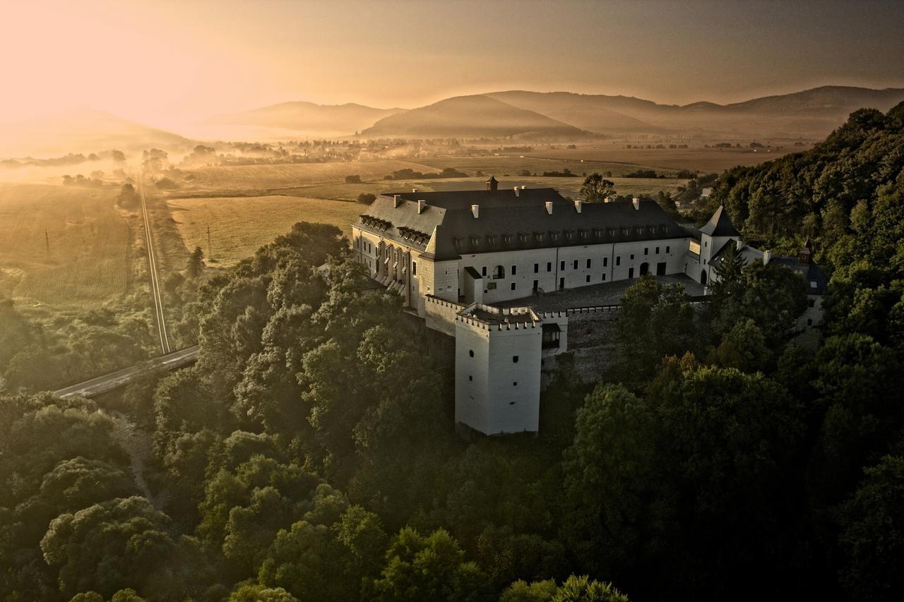 Hotel Grand Vígľaš Zvolen Exterior foto